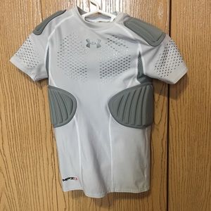under armour padded shirt